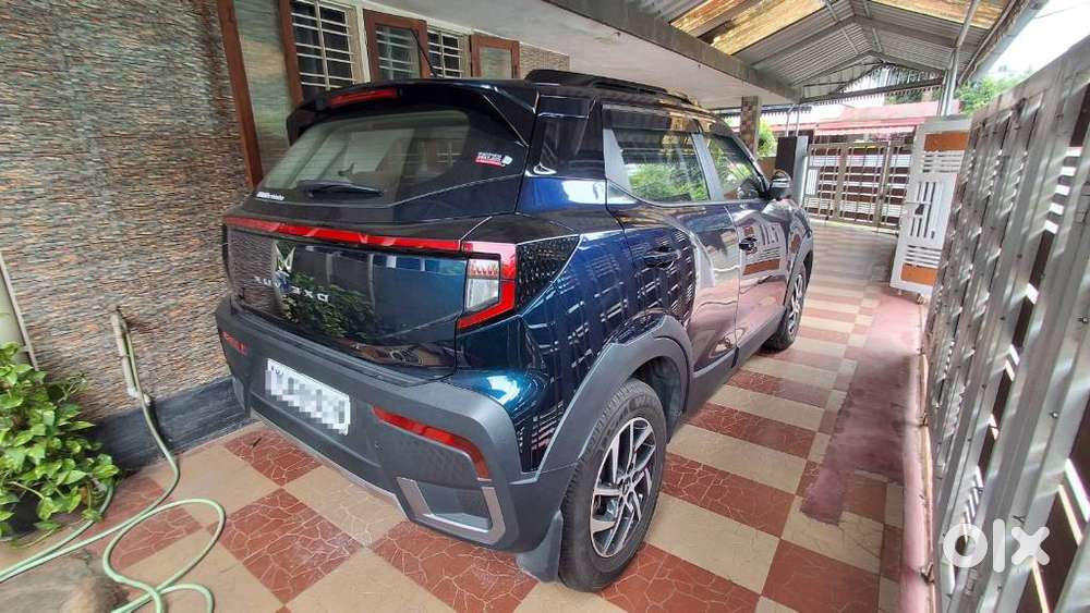 Mahindra Xuv 3xo Ax5l 1.2 Petrol At, 2024, Petrol