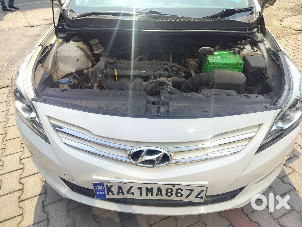 Hyundai Fluidic Verna 1.6 Vtvt Sx, 2017, Petrol