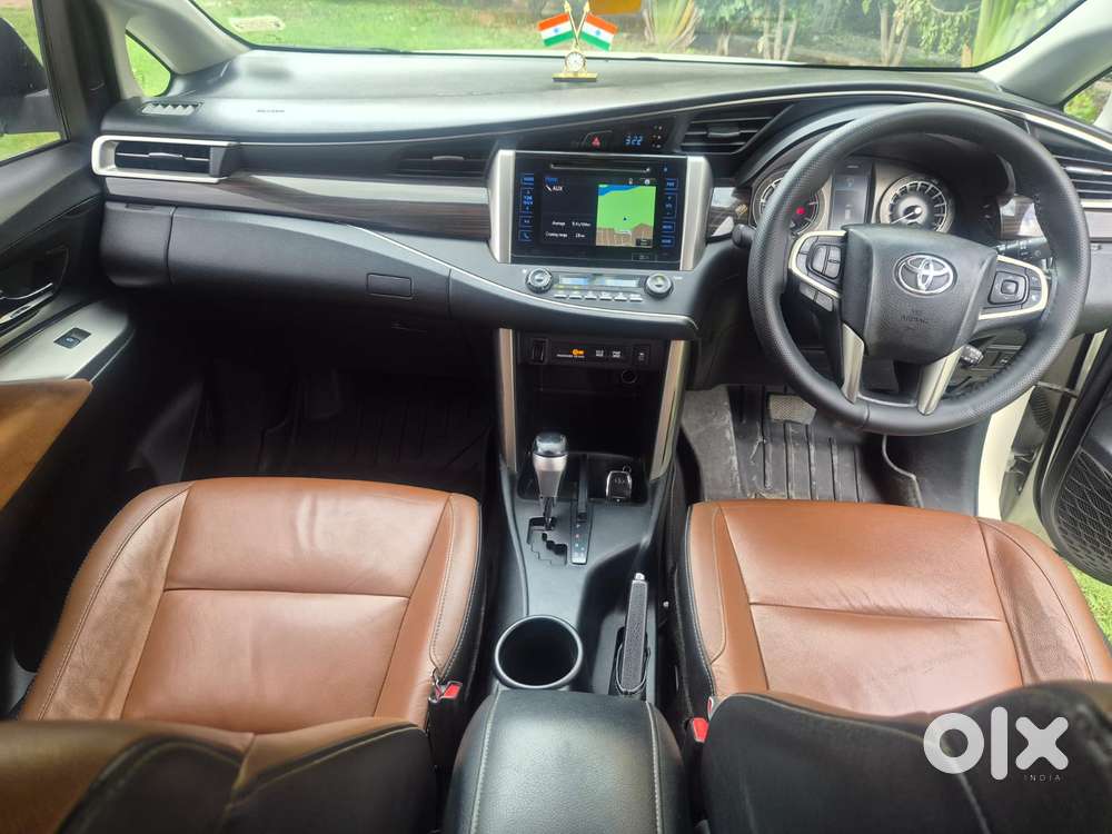 Toyota Innova Crysta 2.8z Automatic, 2018, Diesel
