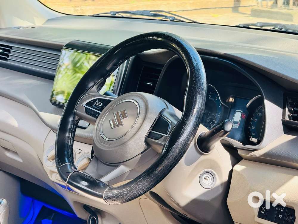 Maruti Suzuki Ertiga 1.5 Vxi, 2021, Petrol