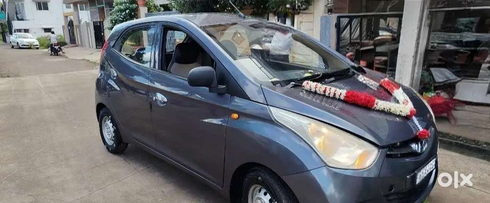 Hyundai Eon 2017 Petrol Well Maintained