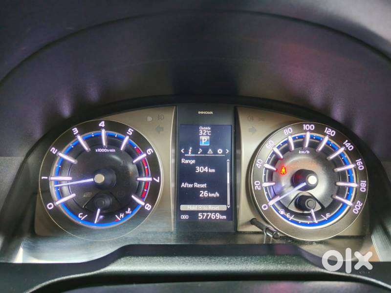 Toyota Innova Crysta [2020-ongoing] 2.7 Zx At 7 Str, 2022, Petrol