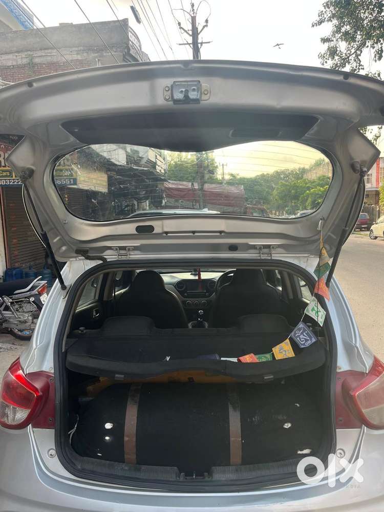 Hyundai Grand I10 Sportz Dual Tone 1.2 Crdi, 2018, Cng & Hybrids