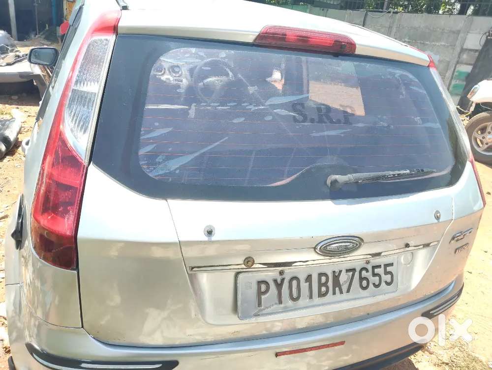 Ford Figo Aspire Titanium 2011 Diesel Second Owner