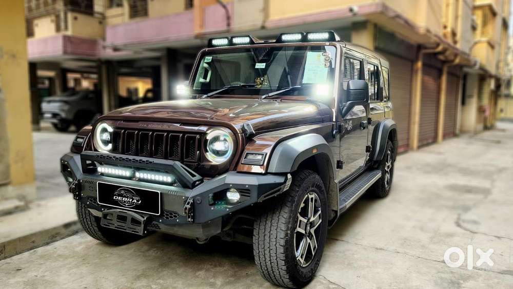 Mahindra Thar Roxx Diesel Automatic ₹5l Accesories Showroom Condition