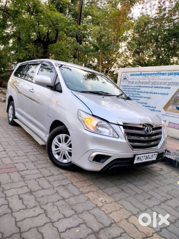 Toyota Innova 2.5 G (diesel) 8 Seater Bs Iv, 2013, Diesel