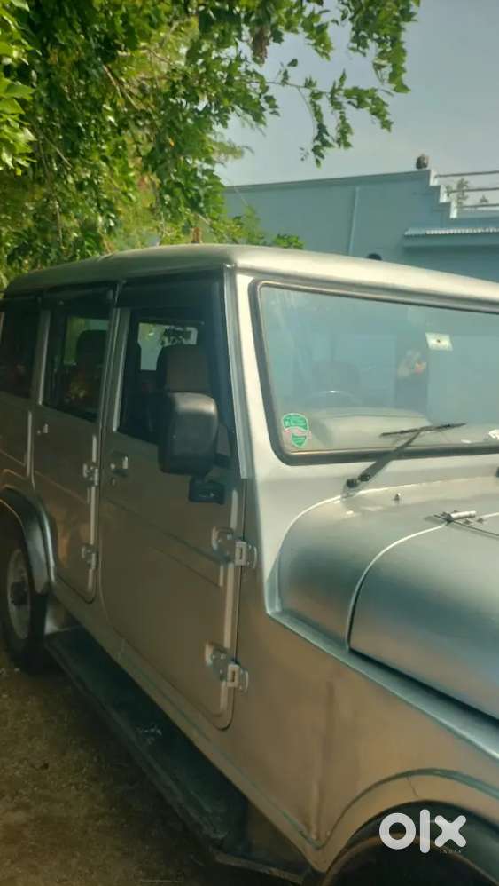 Mahindra Bolero Neo Plus 1999