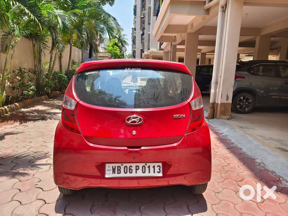 2017 Hyundai Eon Petrol Manual - 22k Km Driven