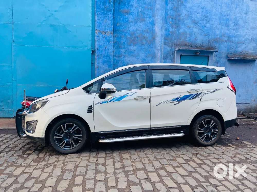 Mahindra Marazzo Diesel 2019 Model