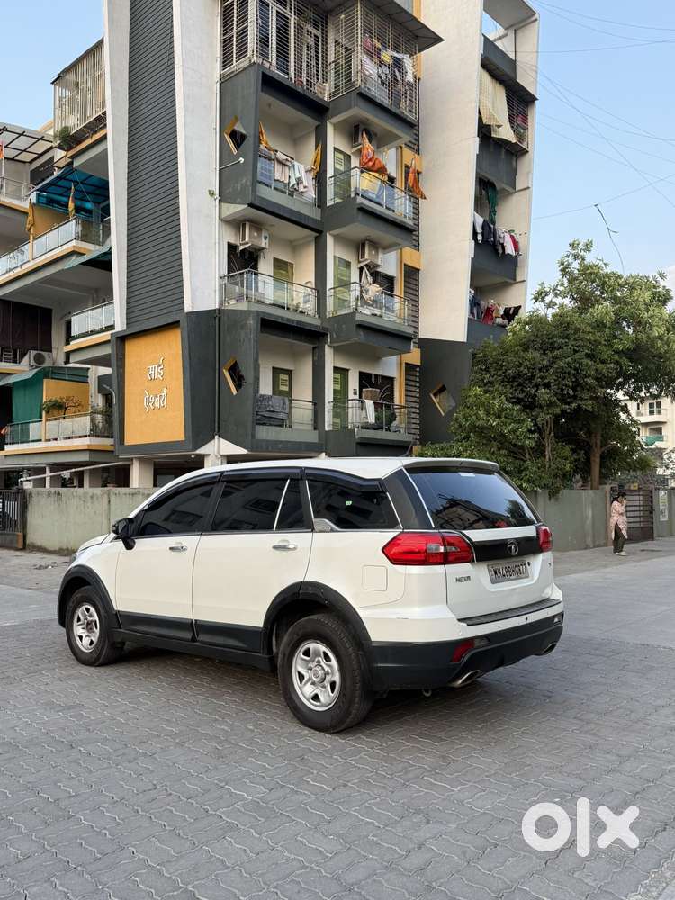 Tata Hexa 2.2 Xe 4x2 7 Str, 2018, Diesel