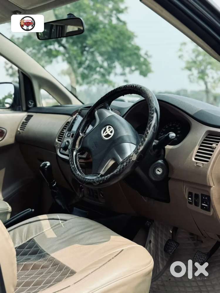 Toyota Innova 2.5 Gx 7 Str Bs-iii, 2015, Diesel