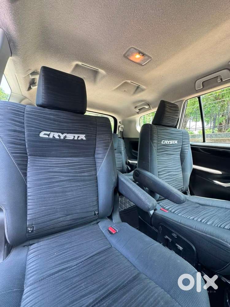 Toyota Innova Crysta [2020-ongoing] 2.4 Vx 7 Str, 2017, Diesel