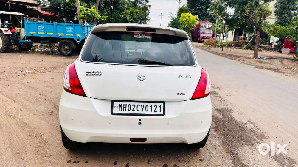 Maruti Suzuki Swift Zdi 2012