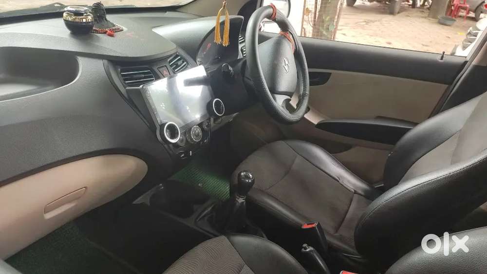 Hyundai Eon Era 2012 Petrol