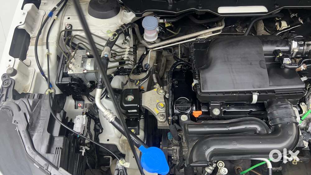 Maruti Suzuki Vitara Brezza 1.5 Zxi Plus At Dual Tone, 2023, Petrol