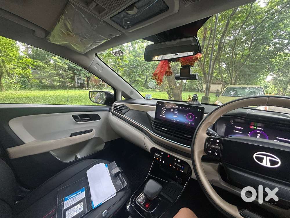 Tata Altoz Petrol 2025
