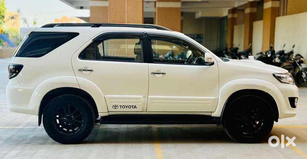 Toyota Fortuner 3.0 4x2 Automatic, 2014, Diesel