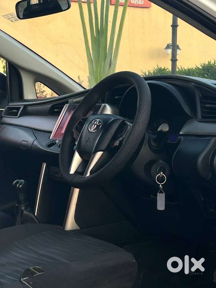 Toyota Innova Crysta