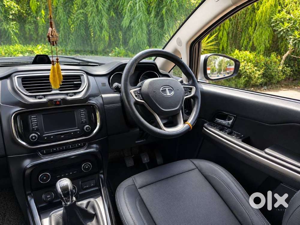 Tata Hexa 2.2 Xt 4x2 7 Str, 2018, Diesel