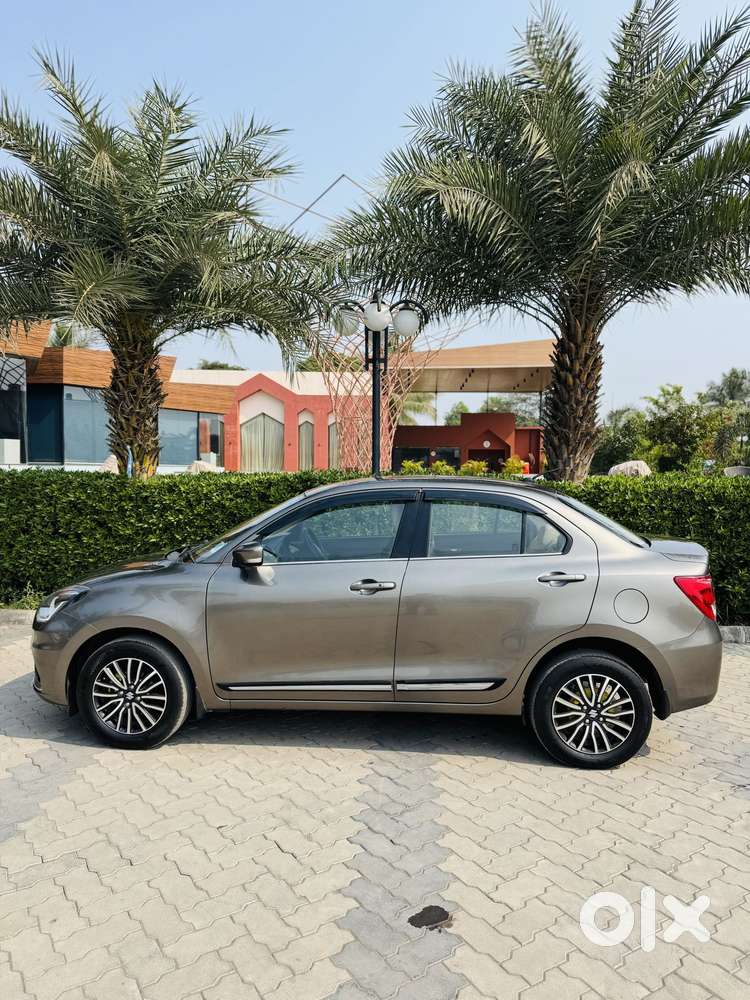 Maruti Suzuki Dzire 1.2 Zxi Amt, 2022, Petrol
