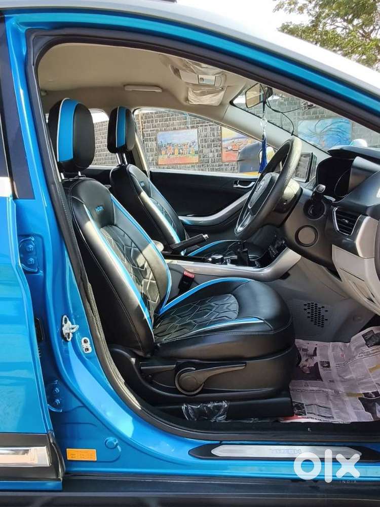 Tata Nexon 1.5 Revotorq Xz Plus Dual Tone, 2018, Petrol