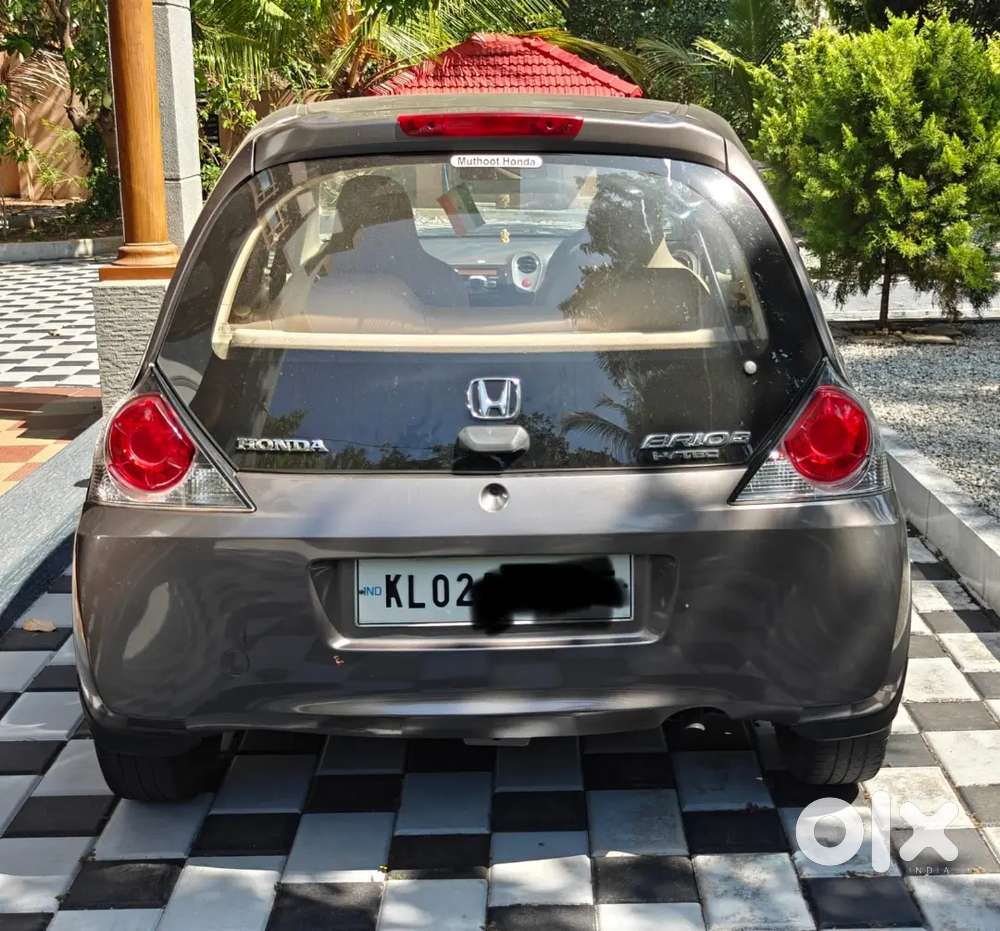 Honda Brio 2013 Petrol Well Maintained