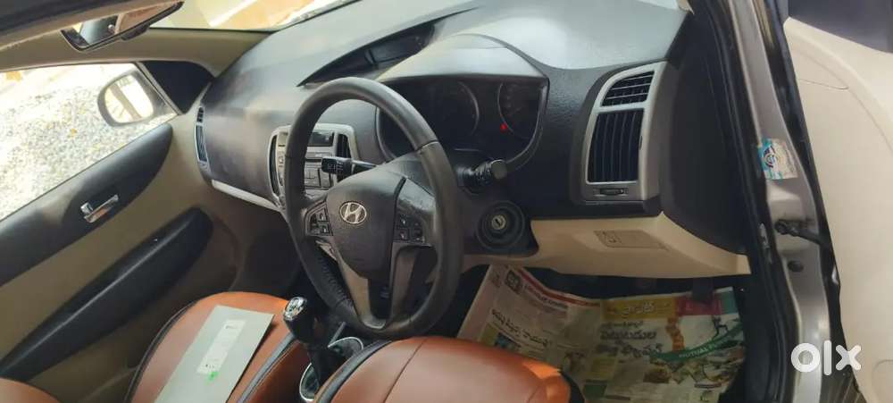 I20 Sports Disel Showroom Track