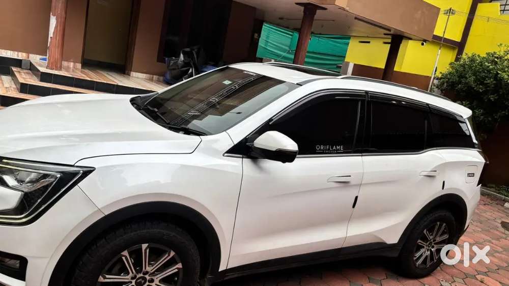 Mahindra Xuv700 Diesel Mt 2023