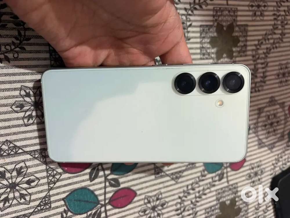 Samsung S25 for sale 256 gb