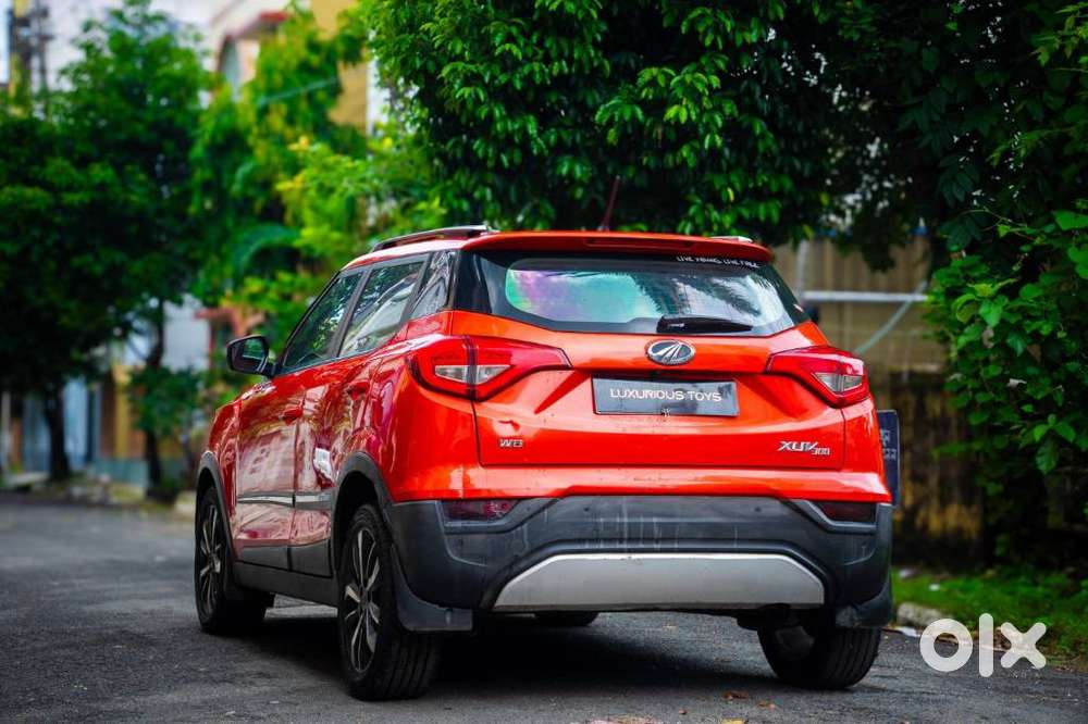 Mahindra Xuv300 W8 Option, 2020, Petrol