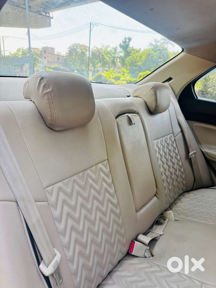 Swift Dzire 2018 Km Driven Ekdm Showroom Conditioon Me Hai Gadi ...