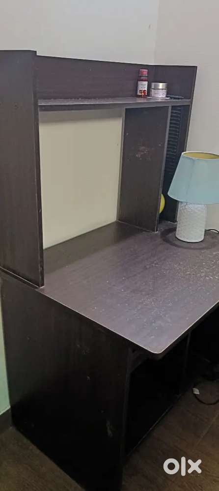 Study table with hydraulic chair Other Household Items 1822291178