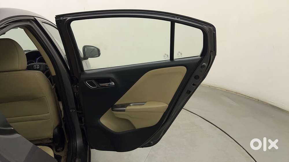 Honda City 1.5 Zx Cvt I-vtec, 2017, Petrol