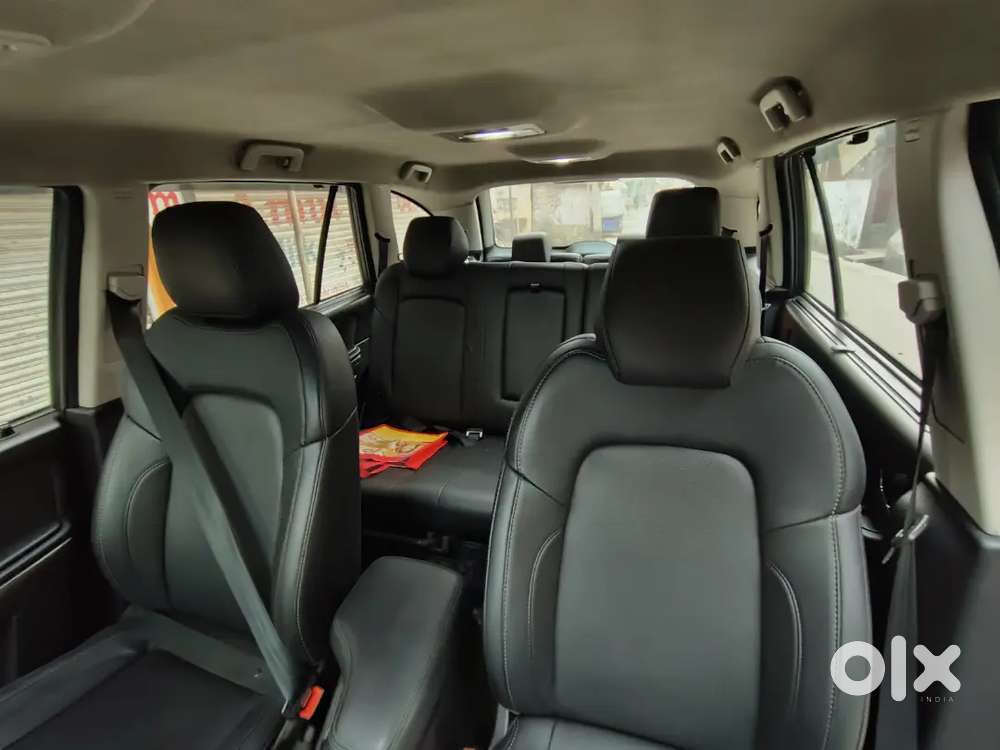 Rare 2019 Tata Hexa Xt 4x2 Manual - Arizona Blue  Premium Suv