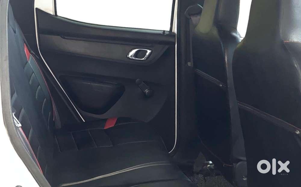 Renault Kwid 2015-2019 1.0 Rxt (o), 2018, Petrol