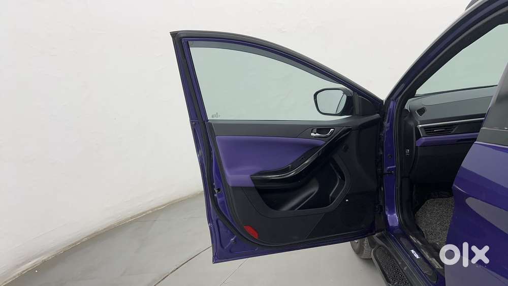Tata Nexon Fearless Plus S Purple 1.2 Revotron Petrol 7dca Dual Tone..