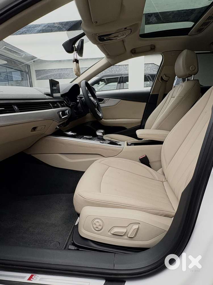 Audi A4 2.0 Premium Plus 40 Tfsi, 2019, Petrol