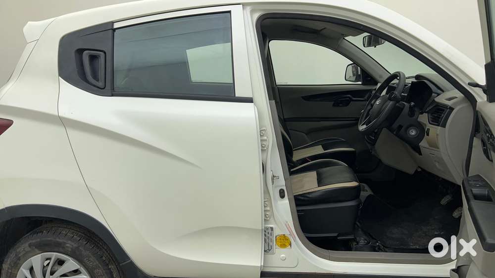 Mahindra Kuv 100 Mfalcon G80 K4 5str, 2016, Petrol