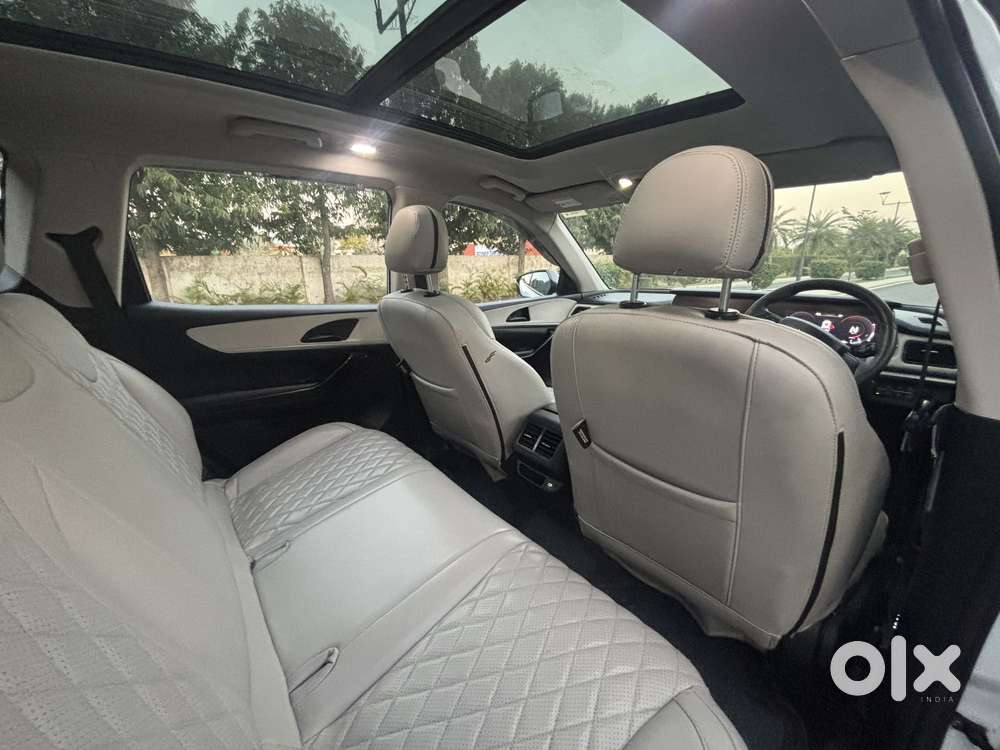 Mahindra Xuv700 2.2 Ax 5 Diesel Mt Str, 2022, Diesel