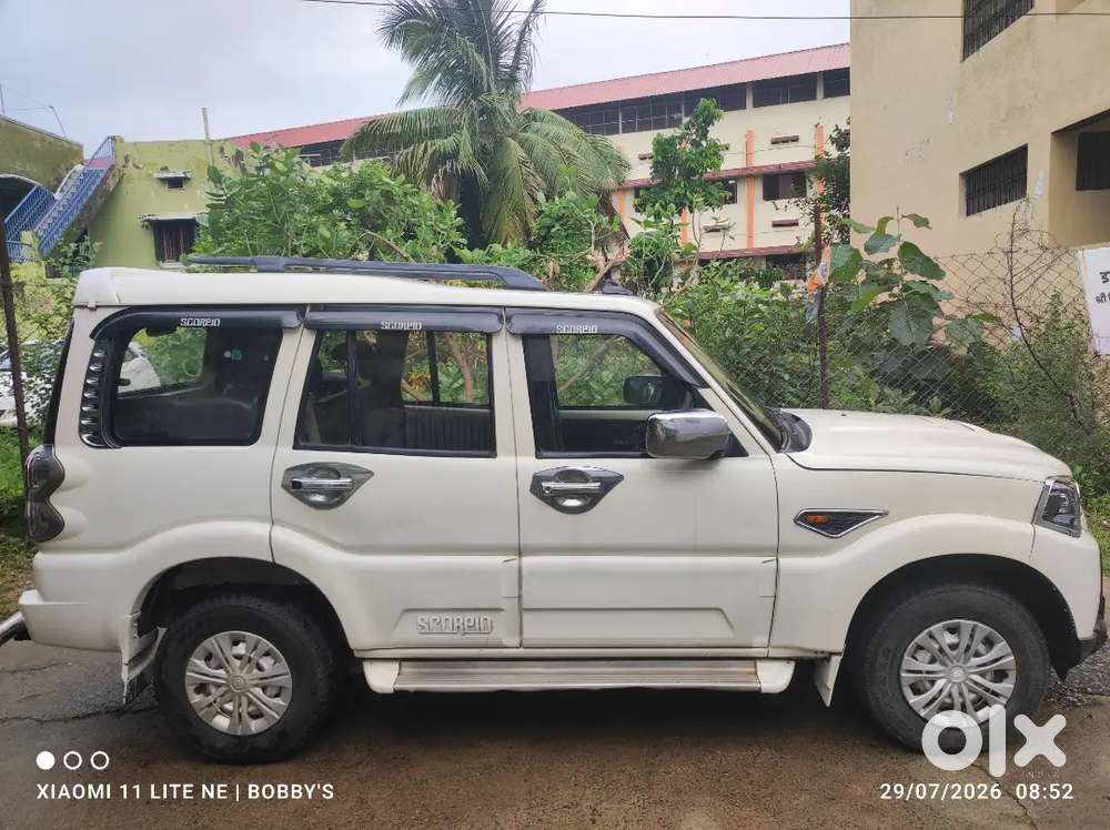 Mahindra Scorpio Diesel 2015