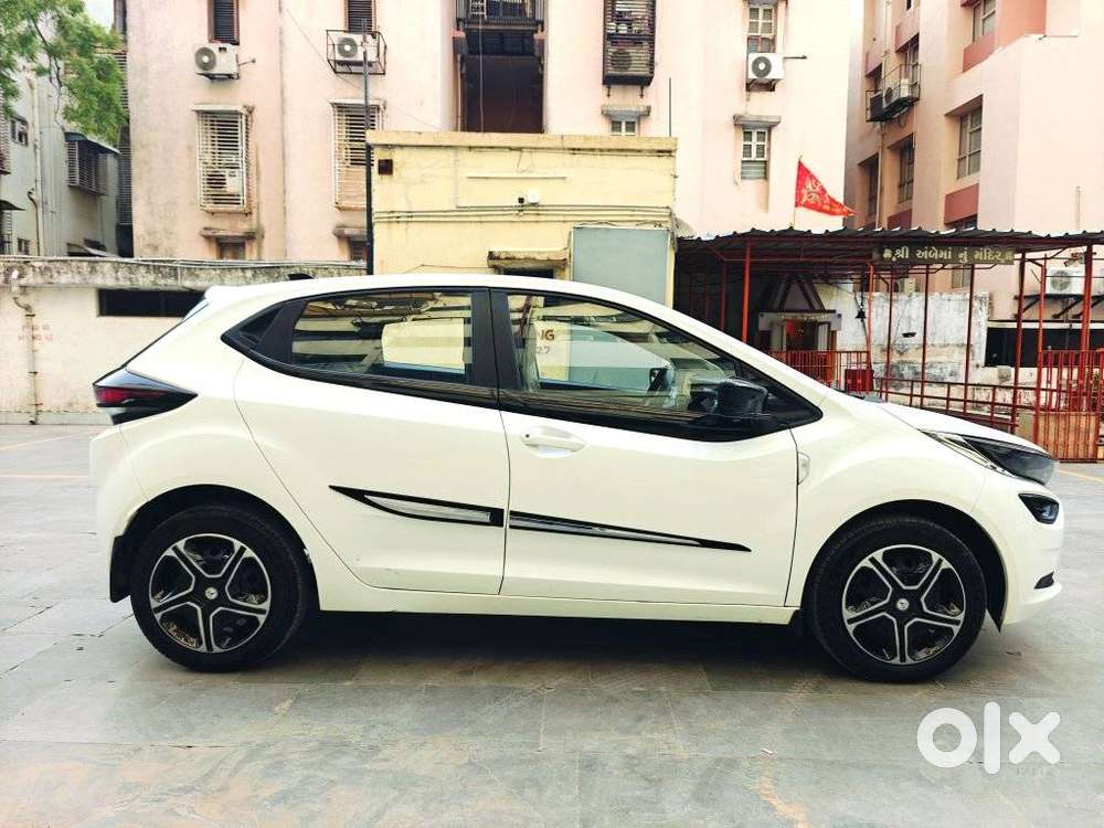 Tata Altroz Xm Plus (s) Icng, 2024, Cng & Hybrids