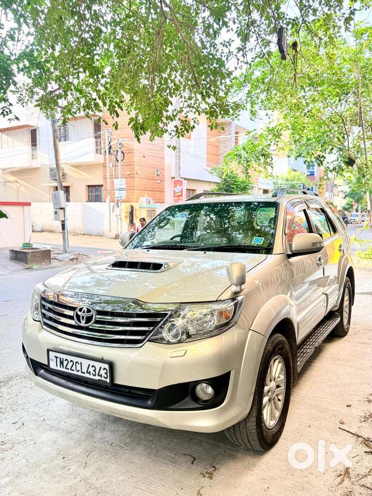 Toyota Fortuner, 2013, Diesel