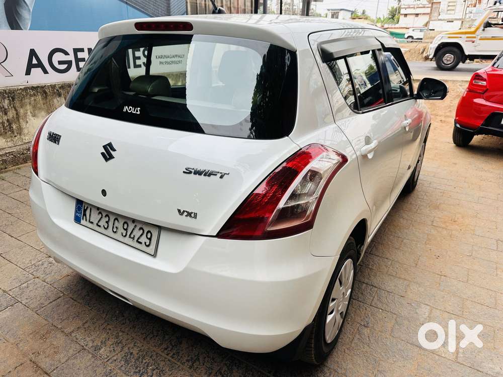 Maruti Suzuki Swift 1.2 Vxi (o), 2013, Petrol