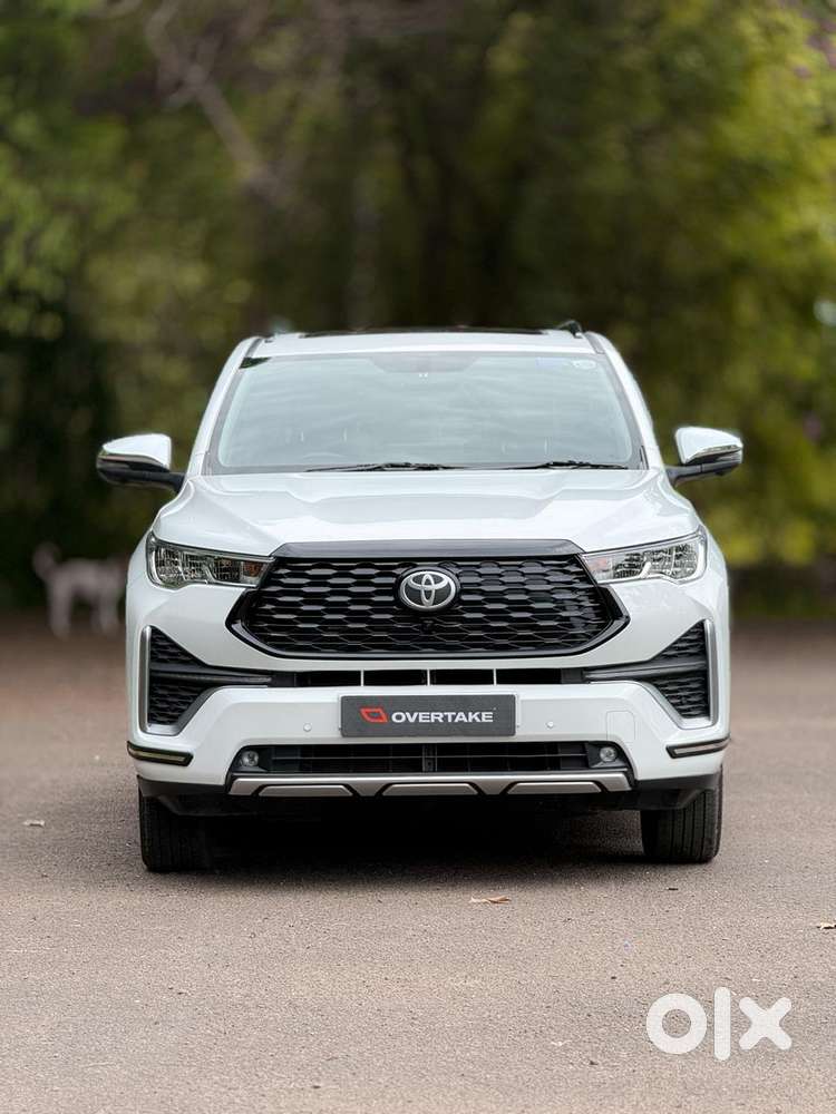 Toyota Innova Hycross 2.0 Vx (o) Hybrid 7 Str, 2024, Petrol