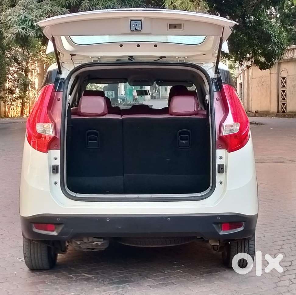 Mahindra Marazzo 1.5 M6 Plus 8 Str, 2021, Diesel