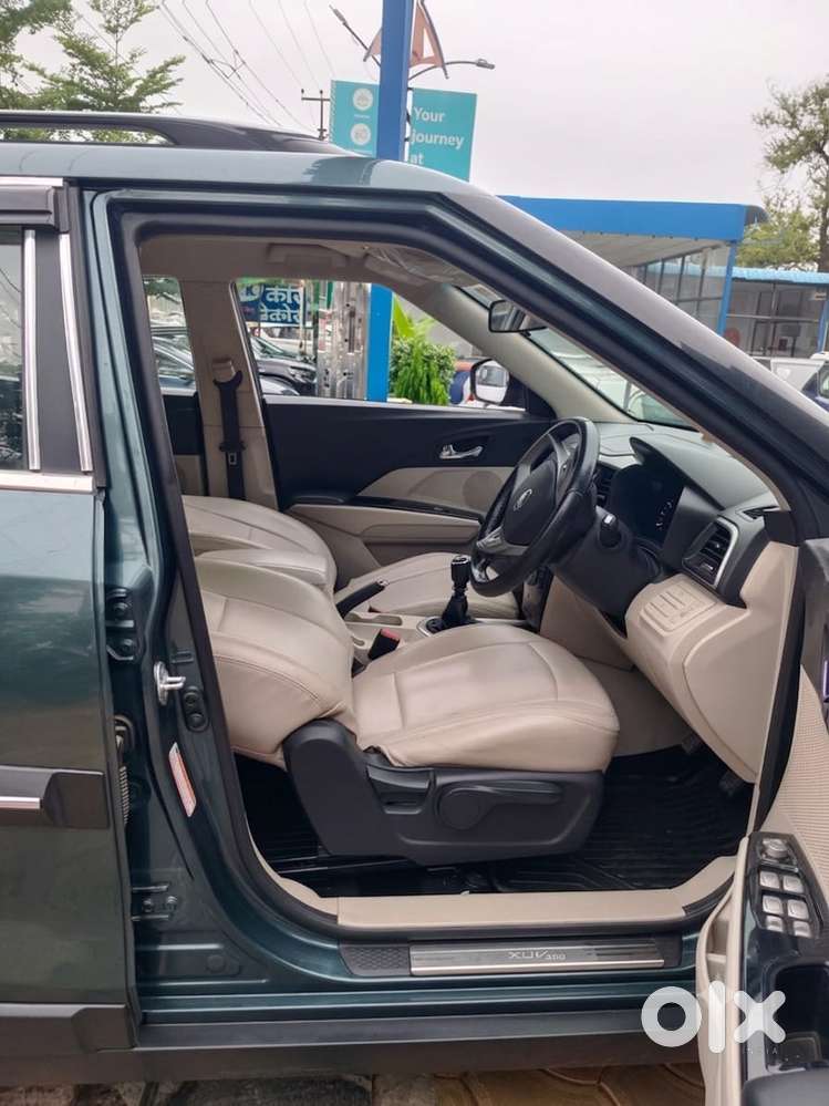 Mahindra Xuv300 W8, 2019, Petrol