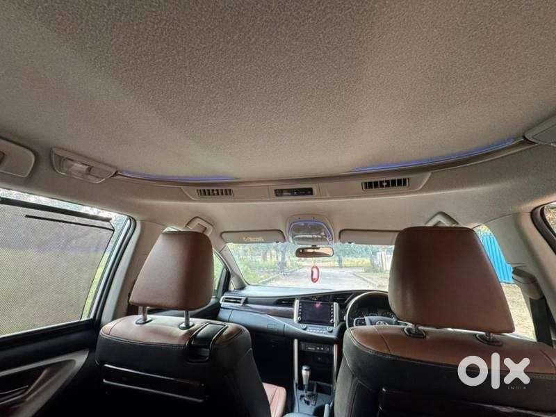 Toyota Innova Crysta [2020-ongoing] 2.4 Zx 7 Str, 2022, Diesel