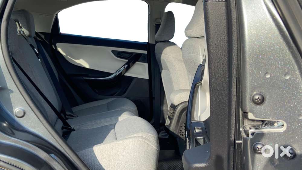 Tata Curvv Pure Plus 1.2 Revotron Petrol 7dca, 2025, Petrol