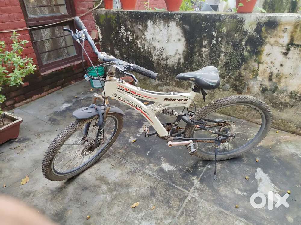 Cycle Under Hercules Roadeo A100 Specifications Gear Cycle Price