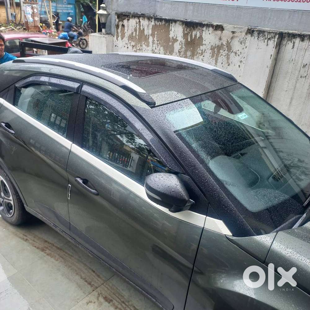 Tata Nexon(xms) - 2021 , Foliage Green/manual/sunroof